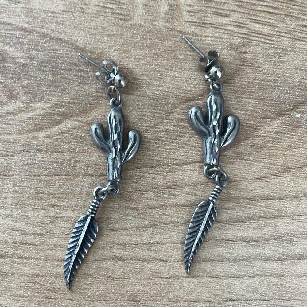 Vintage 89 Ege Pewter Catus Southwest Hanging Earrings Native American